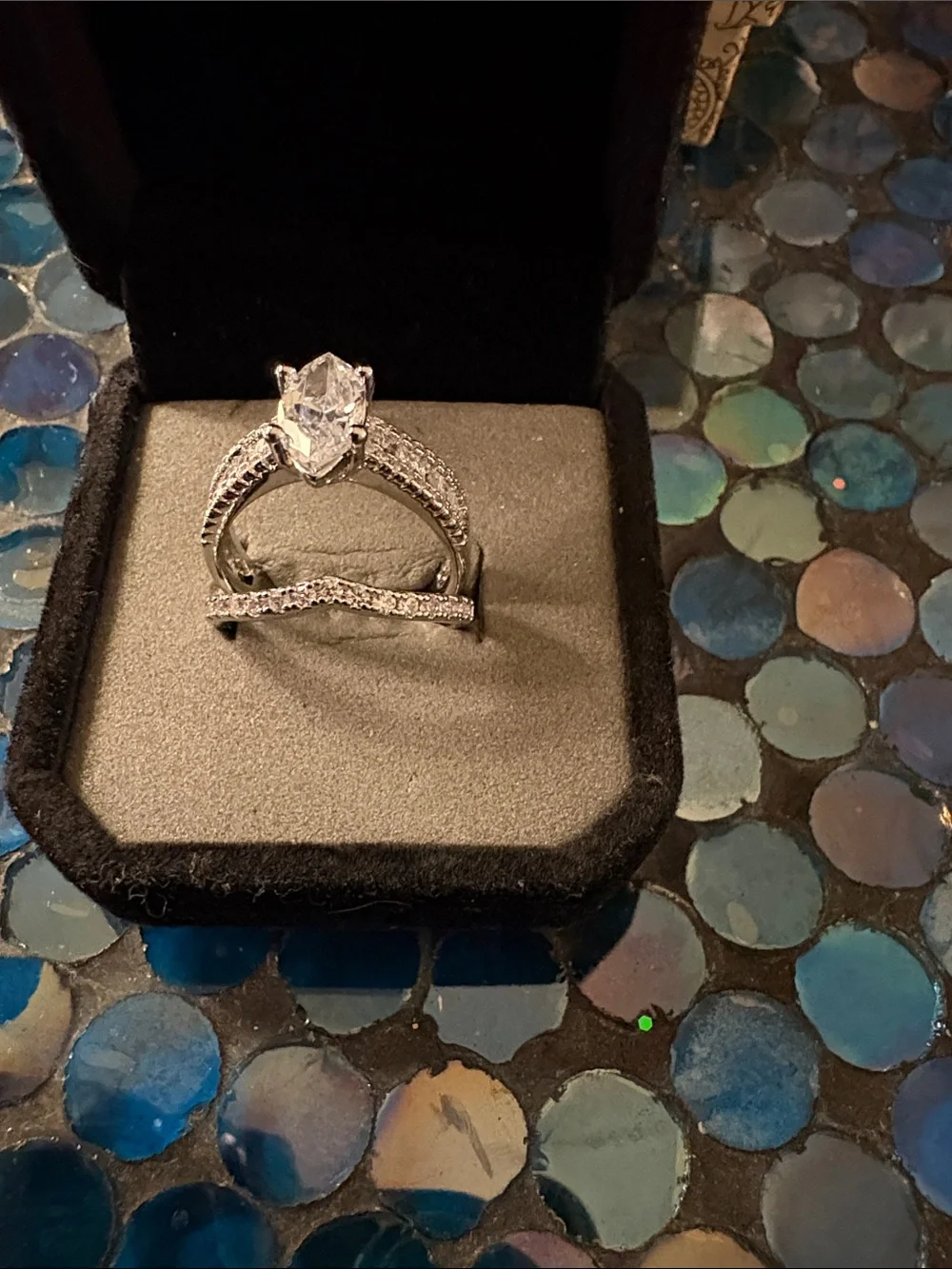 Marquise Cubic Zirconia Solitaire and Band Rhodium. 3ct center CZ
